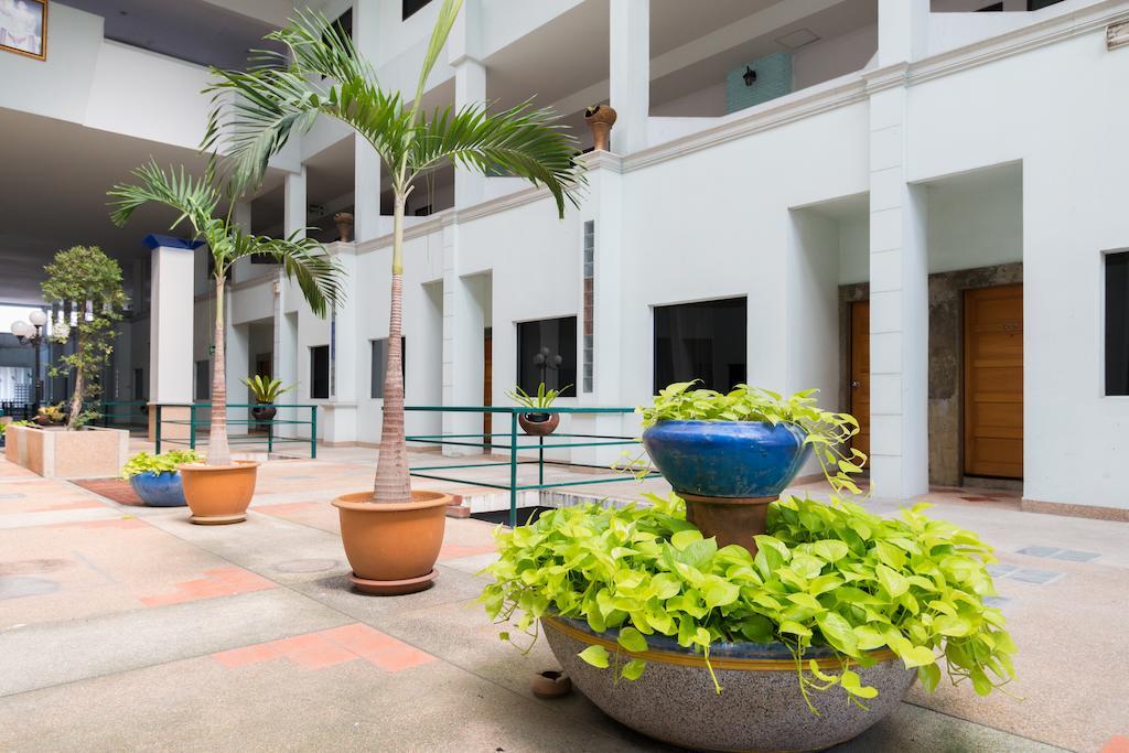 Anda Bangkok Hotel Buitenkant foto